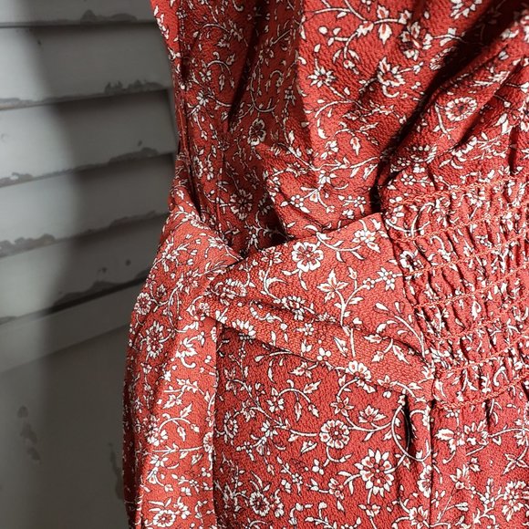 Max Studio Short Sleeve Floral Crepe Midi Dress - Picture 11 of 16